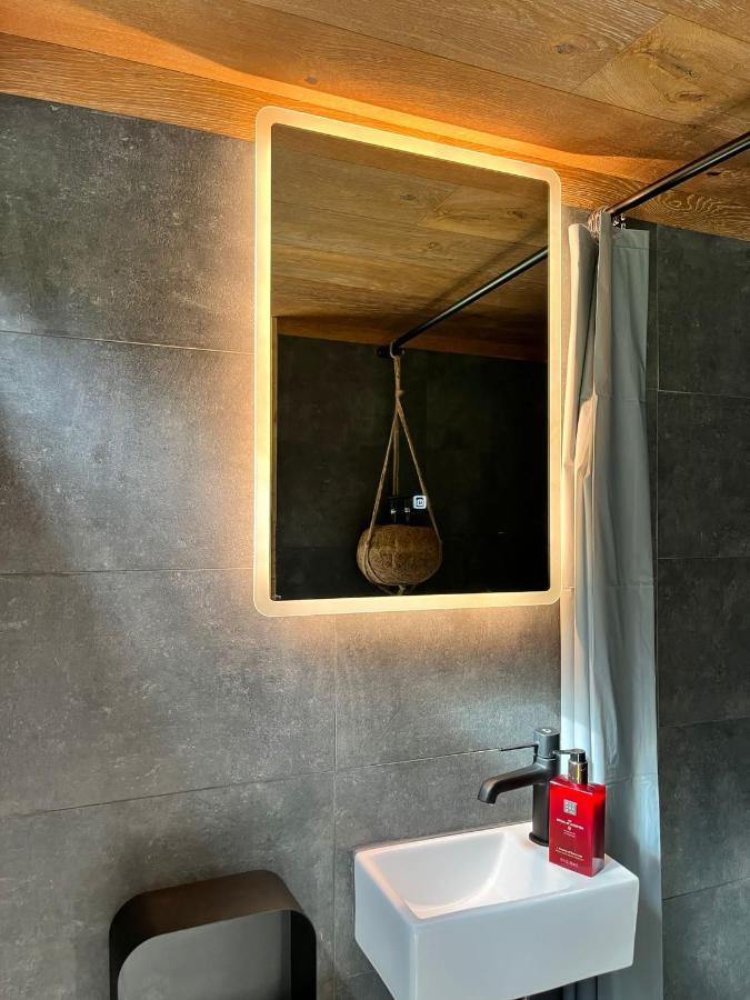 Bramble Tiny House Villa Zarnesti Ngoại thất bức ảnh